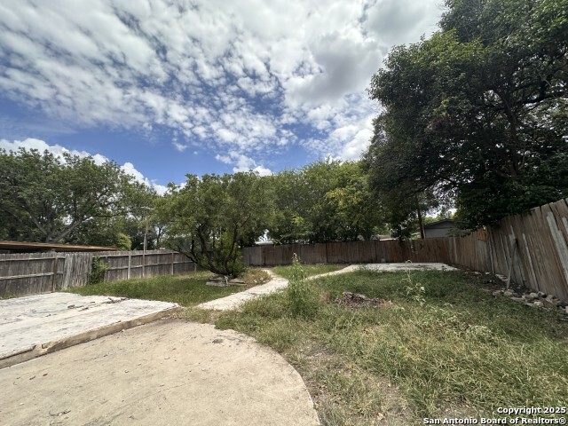 Details for 1814 Lampost, San Antonio, TX 78213