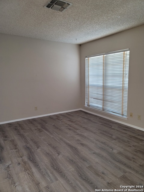 Image 4 of 38 For 10807 Green Brook