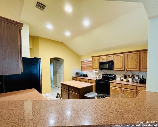 Image 12 of 30 For 607 Mello Oak