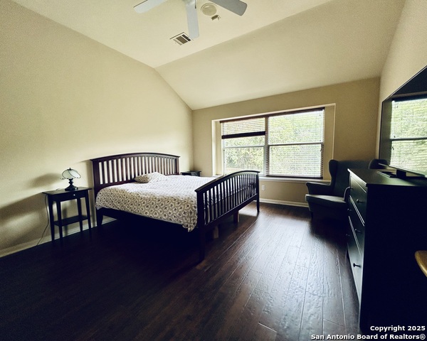 Image 18 of 30 For 607 Mello Oak