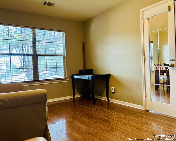 Image 8 of 30 For 607 Mello Oak