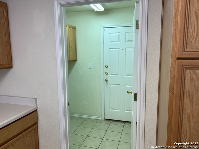 Image 11 of 24 For 3014 Green Mountain Dr