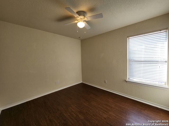 Image 18 of 24 For 3014 Green Mountain Dr