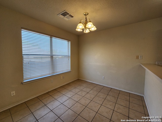 Image 4 of 24 For 3014 Green Mountain Dr