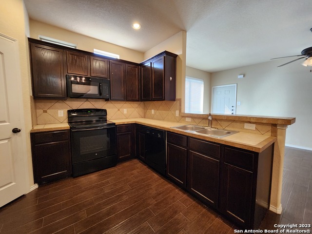 Image 12 of 24 For 292 Rosalie Dr
