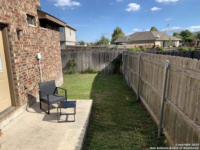 Image 23 of 24 For 292 Rosalie Dr