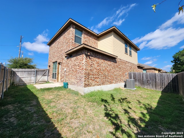 Image 24 of 24 For 292 Rosalie Dr