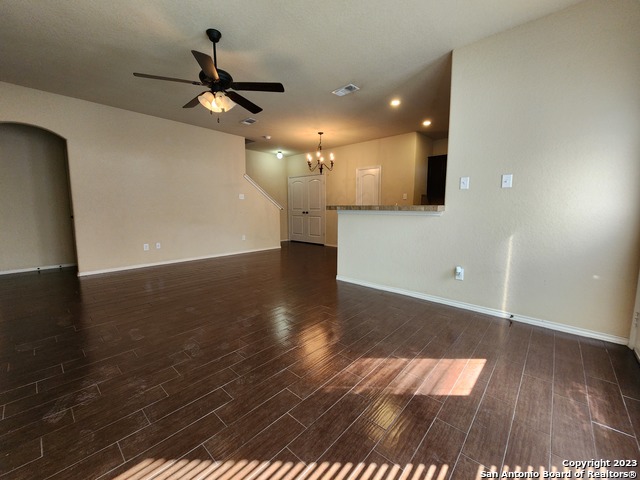 Image 6 of 24 For 292 Rosalie Dr