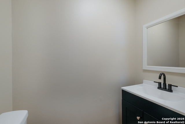 Listing photo id 14 for 4315 Prelude Pass Dr