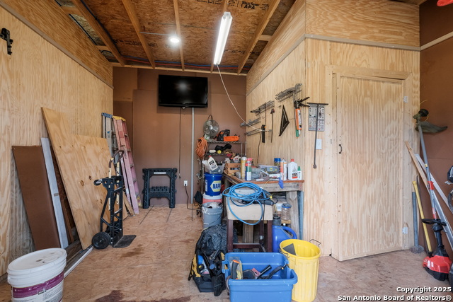 Listing photo id 15 for 4315 Prelude Pass Dr