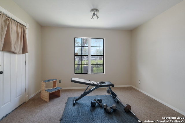Listing photo id 22 for 4315 Prelude Pass Dr