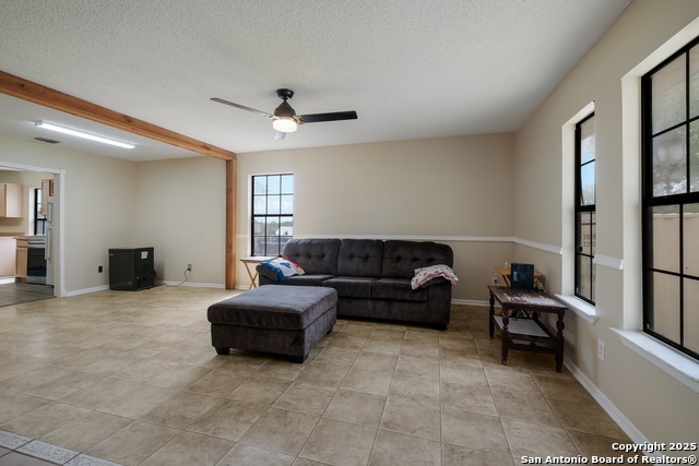 Listing photo id 2 for 4315 Prelude Pass Dr