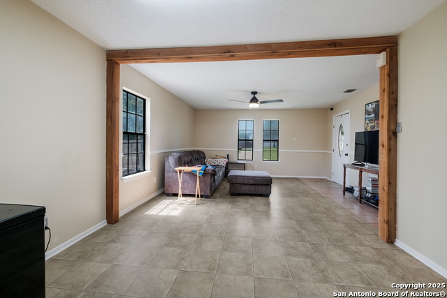 Listing photo id 6 for 4315 Prelude Pass Dr