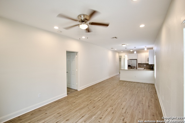 Listing photo id 1 for 1336 Center