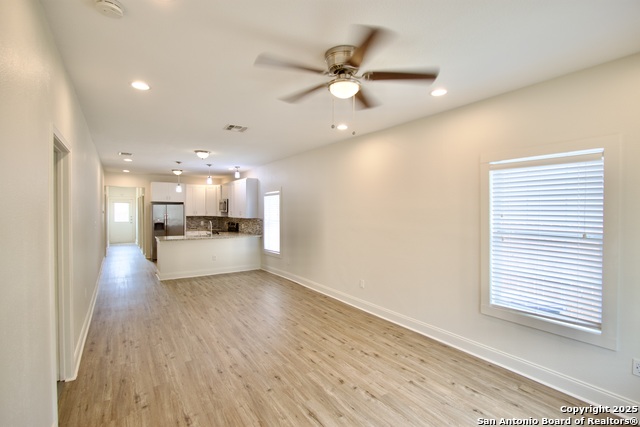 Listing photo id 2 for 1336 Center