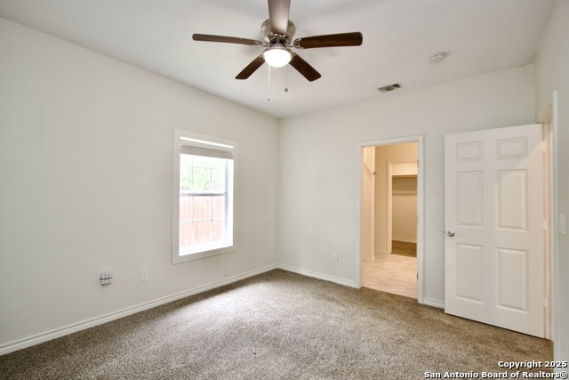 Listing photo id 7 for 1336 Center