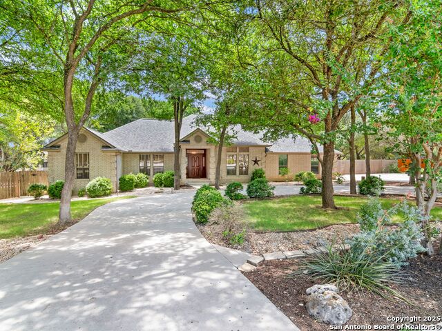 Image 4 of 42 For 110 Plum Circle
