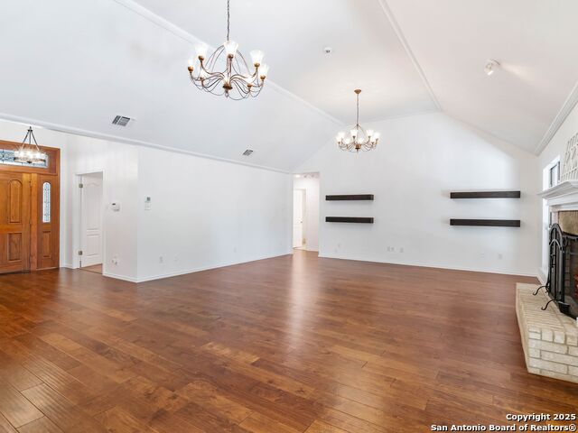 Image 7 of 42 For 110 Plum Circle