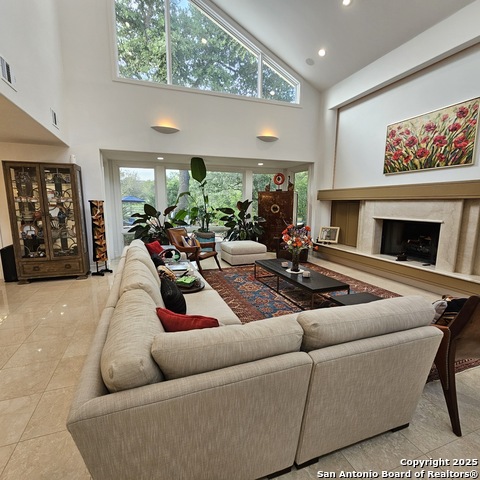 Listing photo id 14 for 11740 Mill Rock