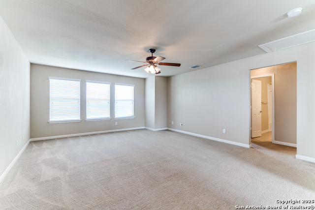 Image 17 of 39 For 606 Buckle Court
