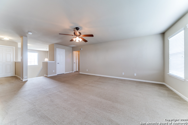 Image 18 of 39 For 606 Buckle Court