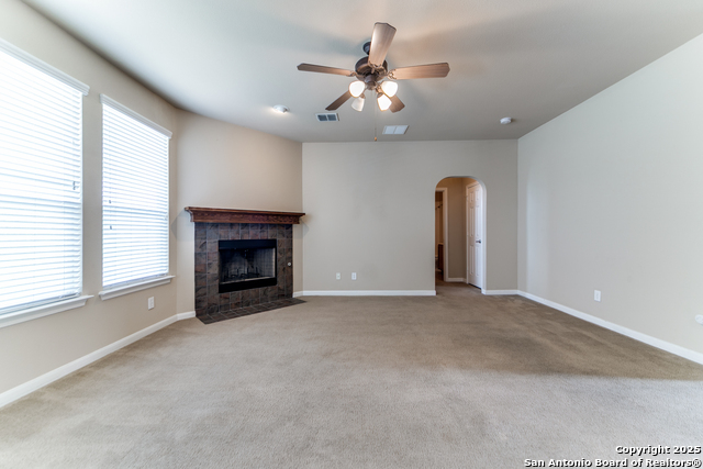 Image 9 of 39 For 606 Buckle Court