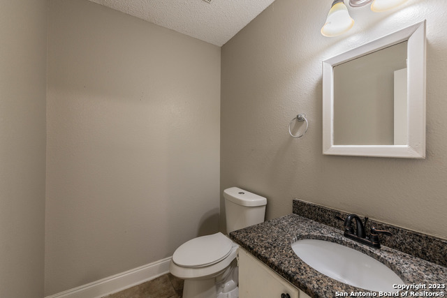 Image 15 of 28 For 6210 Aragon Village