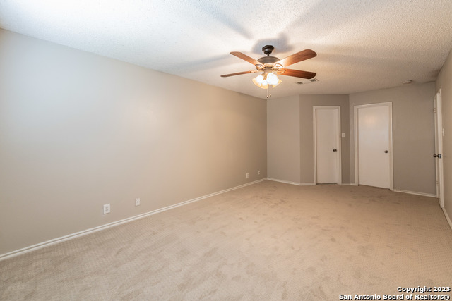 Image 17 of 28 For 6210 Aragon Village