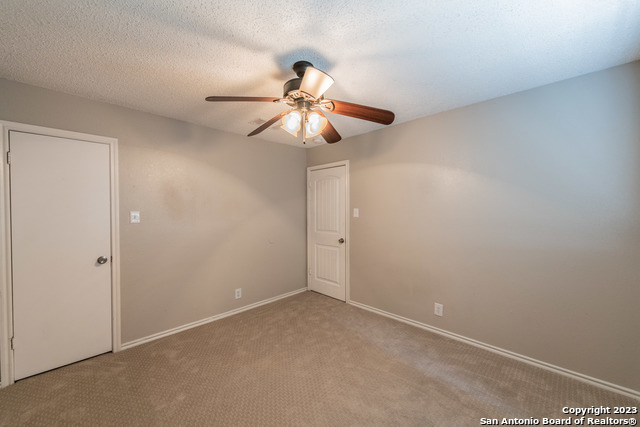 Image 22 of 28 For 6210 Aragon Village