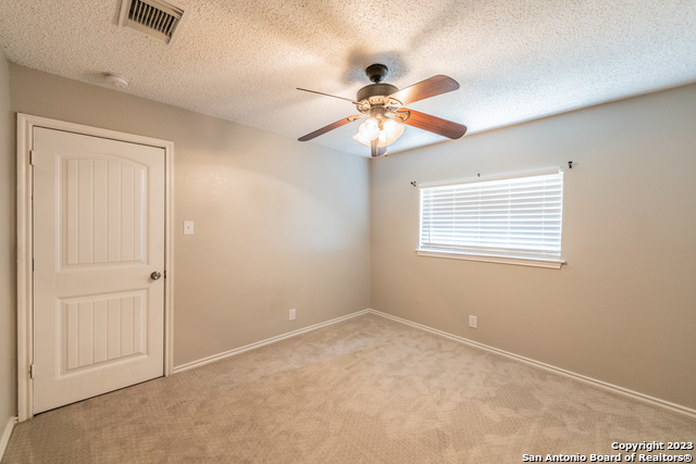 Image 23 of 28 For 6210 Aragon Village