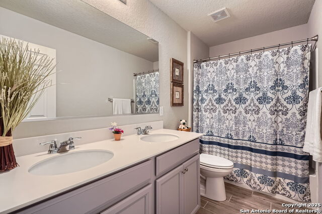 Image 24 of 28 For 7855 Cottonwood Ridge