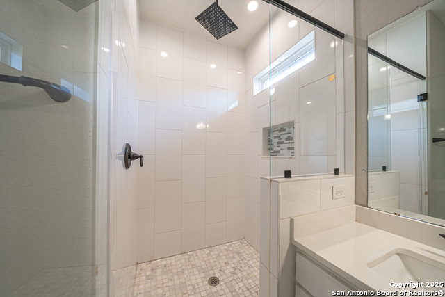 Listing photo id 13 for 11119 Cape Primrose