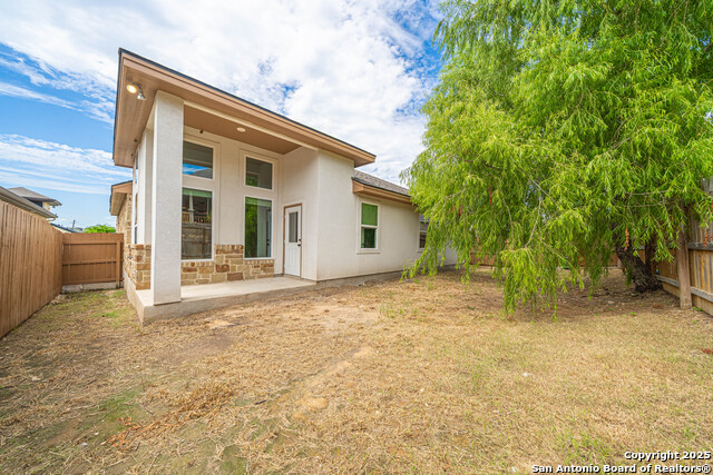 Listing photo id 28 for 11119 Cape Primrose