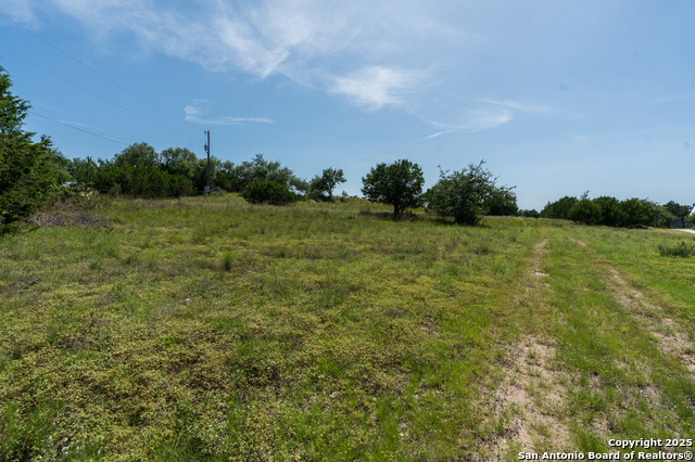 Image 26 of 35 For 207 Ridge Pt