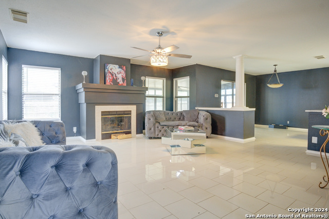 Image 7 of 33 For 2806 Redriver