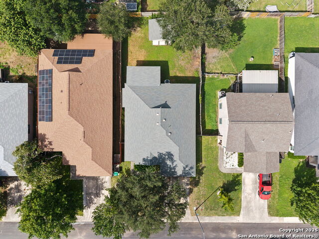 Listing photo id 24 for 8150 Cheryl Meadow
