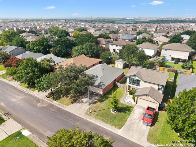 Listing photo id 26 for 8150 Cheryl Meadow