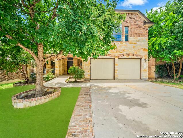 Listing photo id 0 for 12514 Red Maple