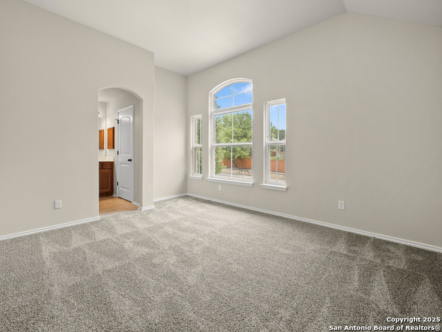 Listing photo id 27 for 12514 Red Maple
