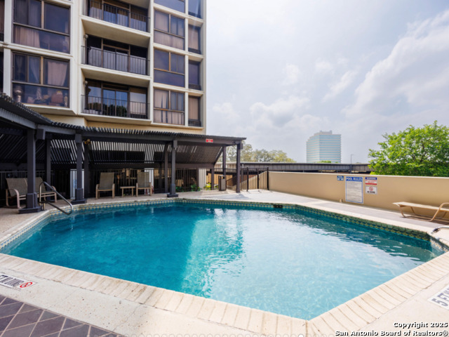 Image 16 of 16 For 7701 Wurzbach Rd 606