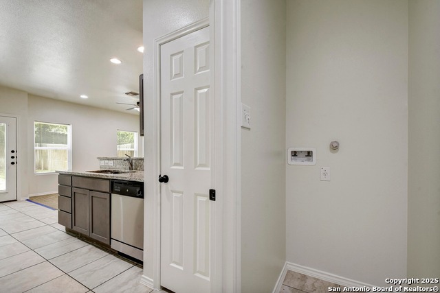 Image 12 of 25 For 11113 Belair  101