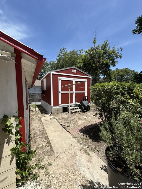 Image 21 of 26 For 503 San Marcos N