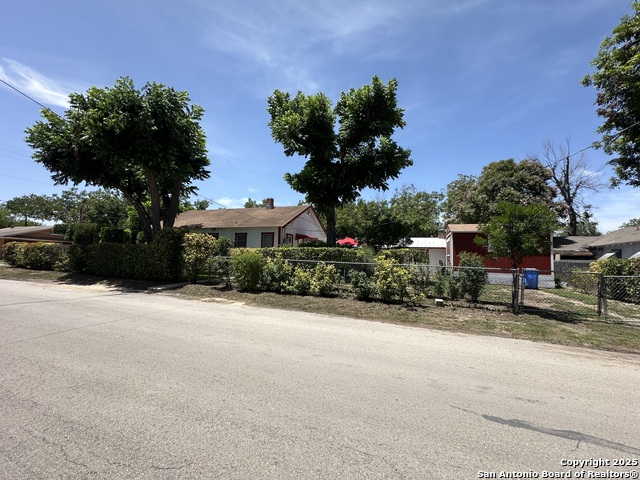 Image 4 of 26 For 503 San Marcos N