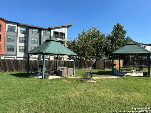 Image 4 of 18 For 4949 Hamilton Wolfe Rd  14101