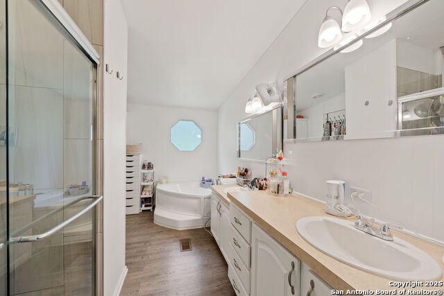 Image 20 of 40 For 130 County Road 3826