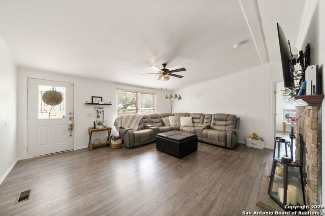 Image 9 of 40 For 130 County Road 3826