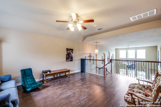 Listing photo id 18 for 318 Private Road 1712