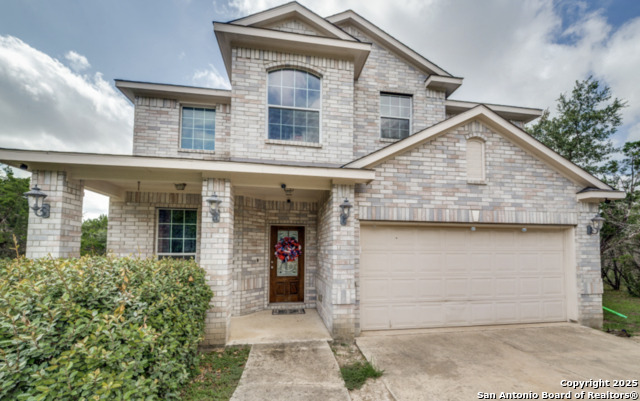 Listing photo id 1 for 318 Private Road 1712