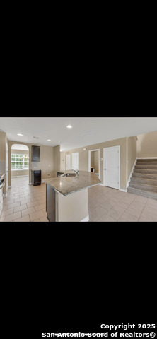 Image 11 of 27 For 9227 Savoy Sands