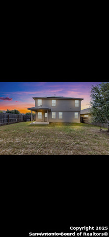Image 25 of 27 For 9227 Savoy Sands